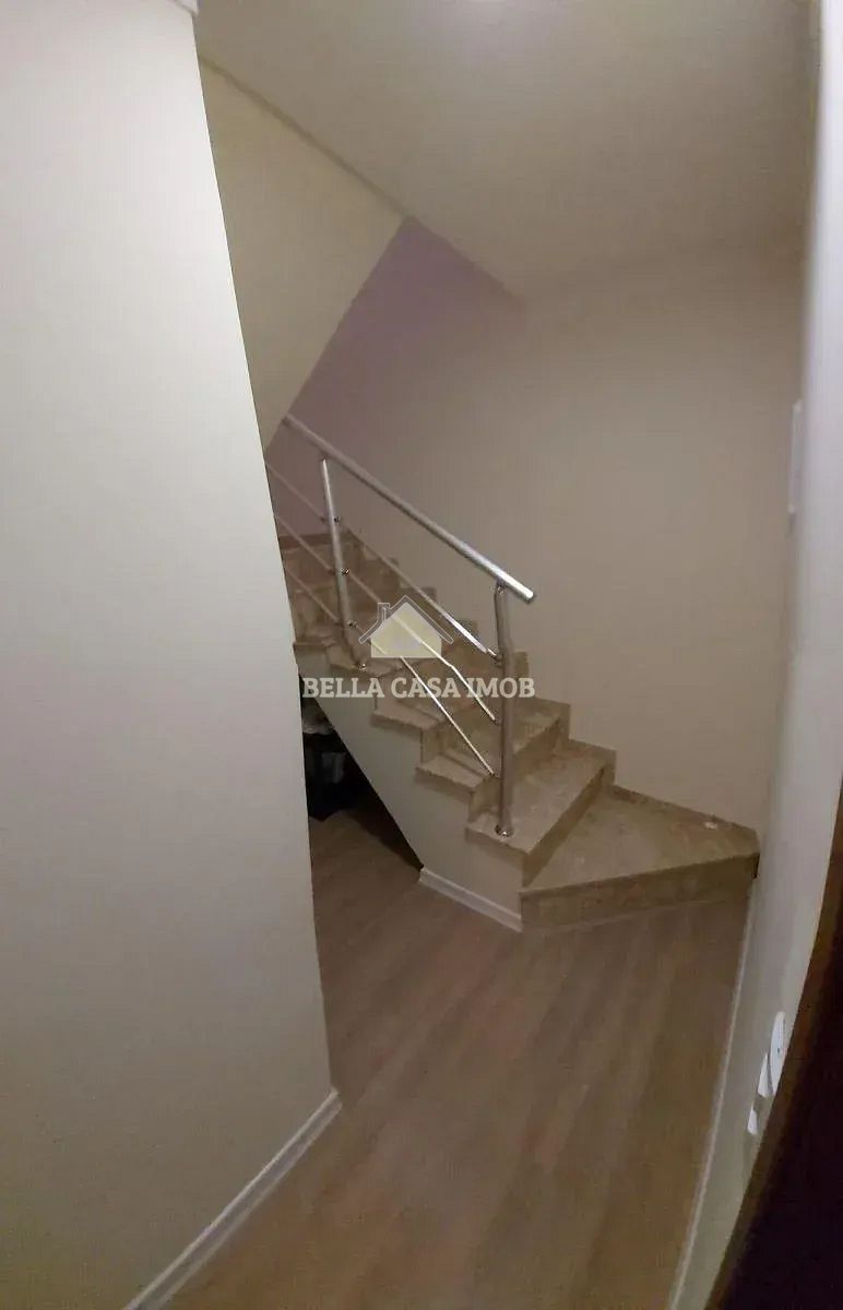 Casa à venda com 4 quartos, 250m² - Foto 10