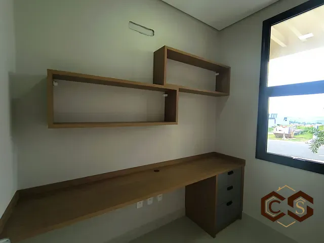 Casa com 300m² 3 quartos e 5 banheiros, à venda, no bairro Jardim Esplanada em Indaiatuba