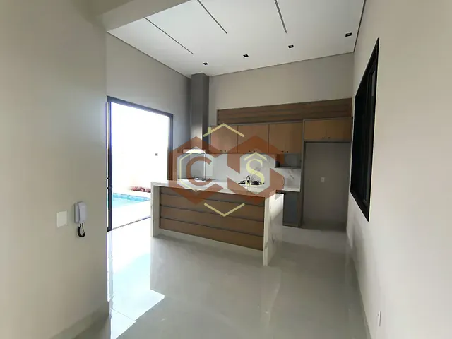 Casa com 300m² 3 quartos e 5 banheiros, à venda, no bairro Jardim Esplanada em Indaiatuba