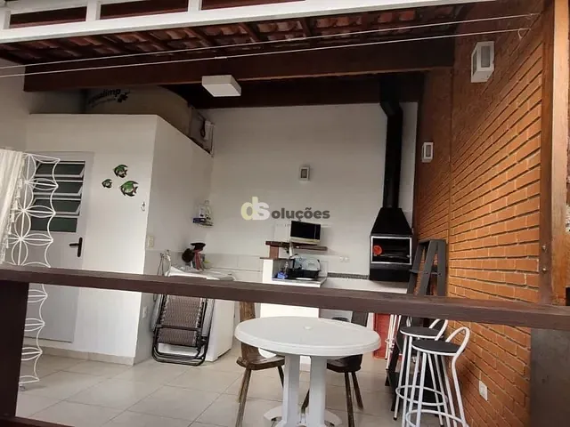 Casa 4 quartos e 3 banheiros, à venda, no bairro Planalto Paulista em São Paulo