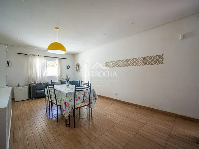 Casa com 560m² 3 quartos e 4 banheiros, à venda, no bairro Jardim do Golf I em Jandira