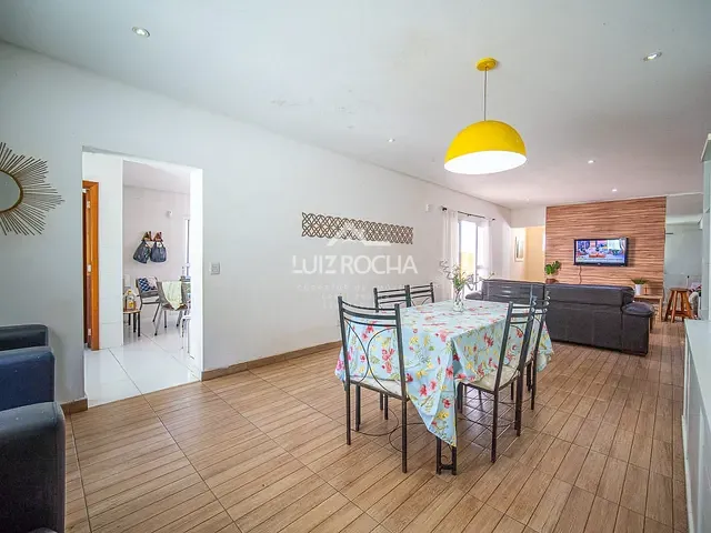 Casa com 560m² 3 quartos e 4 banheiros, à venda, no bairro Jardim do Golf I em Jandira