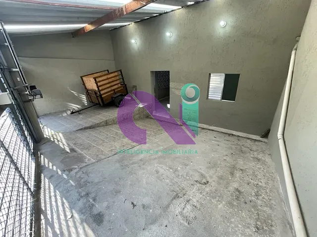 Casa com 234m² 3 quartos e 2 banheiros, à venda, no bairro km 18 em Osasco