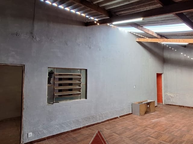 Casa com 160m² 2 quartos e 1 banheiro, à venda, no bairro Parque do Horto em Franca