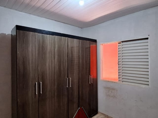 Casa com 160m² 2 quartos e 1 banheiro, à venda, no bairro Parque do Horto em Franca