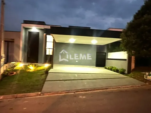 Casa com 250m² 3 quartos e 3 banheiros, à venda, no bairro Residencial Vila Victoria em Itupeva