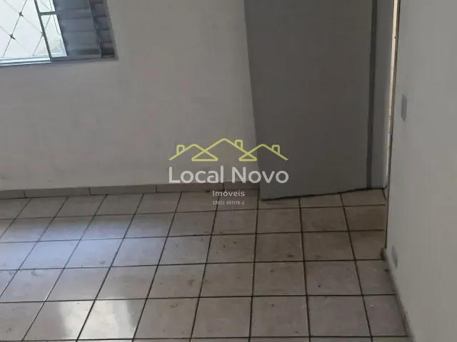 Casa 2 quartos e 1 banheiro, para alugar, no bairro Jardim Santa Maria em Guarulhos