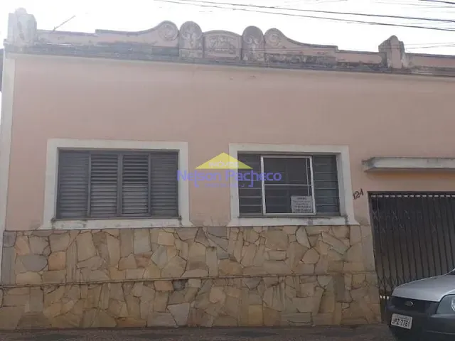 Casa com 276m² 3 quartos e 1 banheiro, à venda, no bairro Centro em Rafard