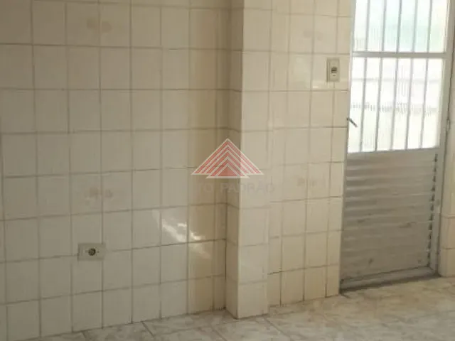 Casa com 240m² 1 quarto e 1 banheiro, à venda, no bairro Jardim Mauá em Mauá