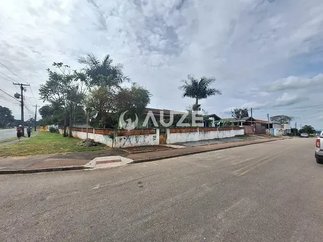 Casa com 136m² 4 quartos e 4 banheiros, à venda, no bairro Roça Grande em Colombo