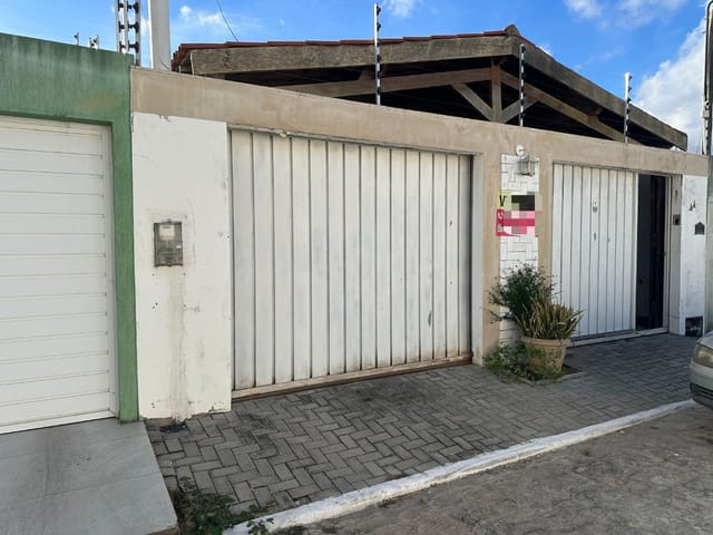 Casa com 191m² 4 quartos e 3 banheiros, à venda, no bairro Baixa Grande em Arapiraca