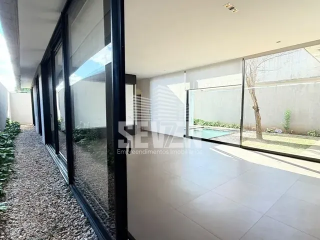 Casa com 360m² 2 quartos e 3 banheiros, à venda, no bairro Vila Aviaçao em Bauru