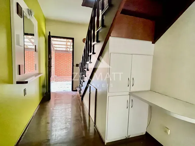 Casa com 462m², para alugar, no bairro Ponta Aguda em Blumenau