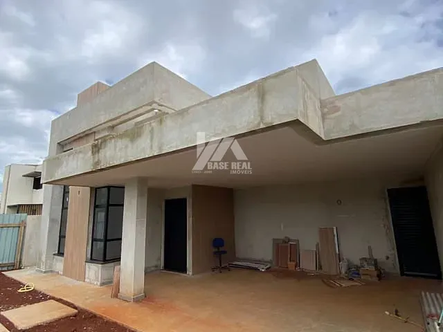 Casa com 154m² 3 quartos e 3 banheiros, à venda, no bairro Jardim Carvalho em Ponta Grossa