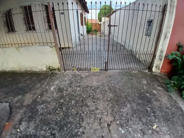 Casa 3 quartos e 1 banheiro, à venda, no bairro Vila Souto em Bauru