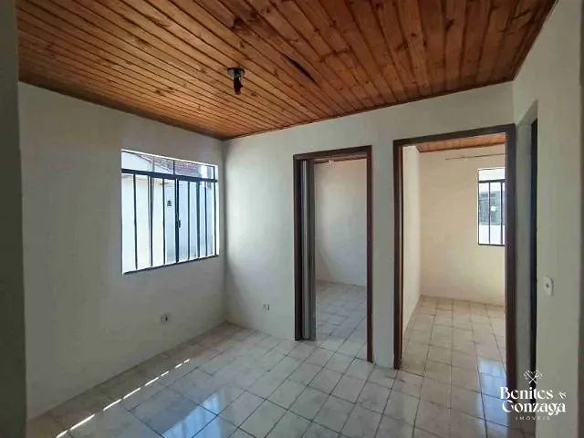Casa 3 quartos e 1 banheiro, à venda, no bairro Conjunto João de Barro Itaparica em Maringá