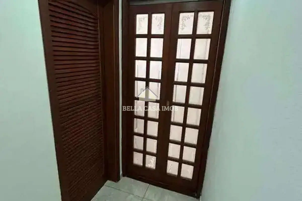 Casa à venda com 2 quartos, 122m² - Foto 9