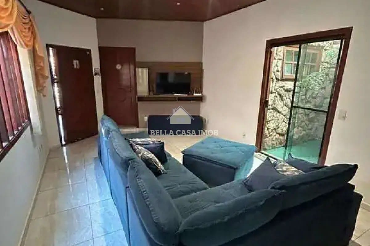 Casa à venda com 2 quartos, 122m² - Foto 1
