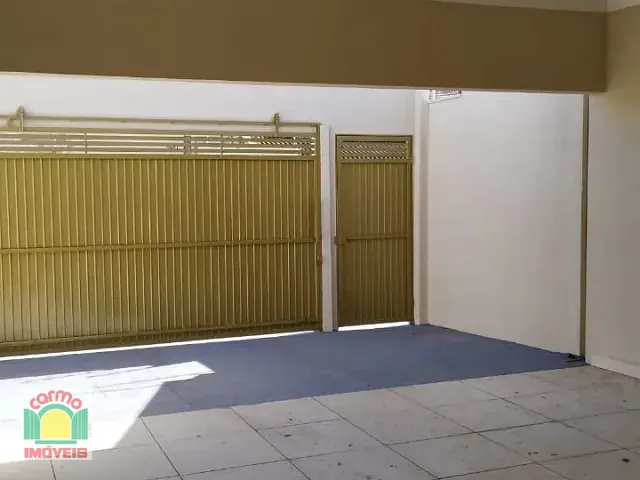 Casa com 150m² 3 quartos e 1 banheiro, para alugar, no bairro Parque São Jerônimo em Anápolis