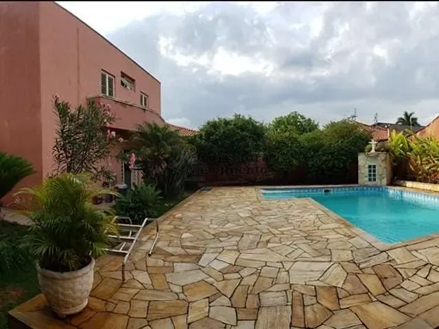 Casa com 800m² 4 quartos e 7 banheiros, à venda, no bairro Jardim Santa Maria em Jacareí