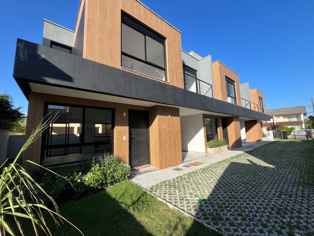 Foto do Casa - Casa 03 Residencial Peniche, à venda, Campeche, Florianópolis, SC | Costão Sul Imóveis