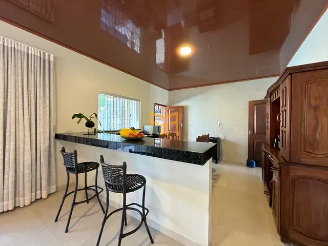 Casa 3 quartos e 2 banheiros, para alugar, no bairro Coqueiro em Belém