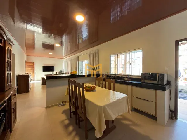 Casa 3 quartos e 2 banheiros, para alugar, no bairro Coqueiro em Belém