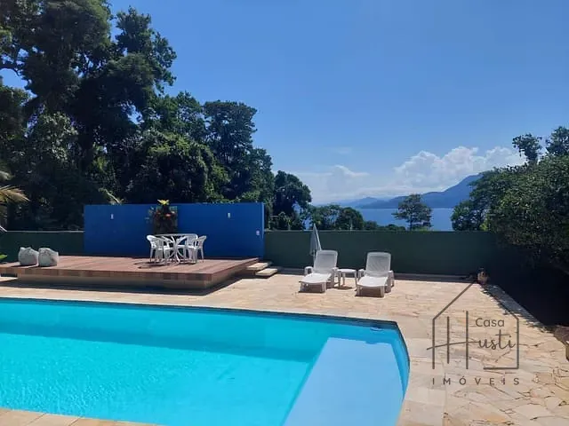Casa com 1422m² 6 quartos e 6 banheiros, à venda, no bairro Veloso em Ilhabela