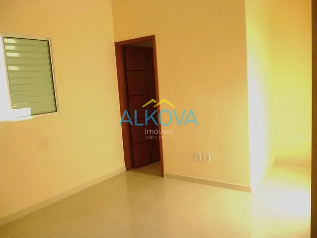 Casa com 140m² 2 quartos e 2 banheiros, à venda, no bairro Residencial Santa Paula em Jacareí