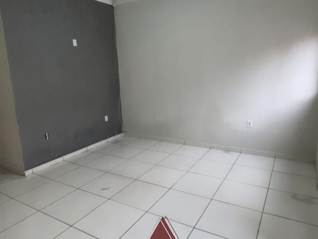 Casa com 223m² 2 quartos e 1 banheiro, à venda, no bairro Residencial Peres Elias em Franca