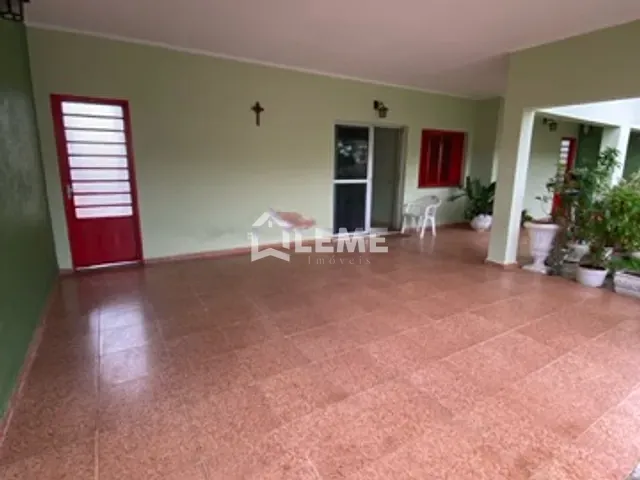 Casa com 300m² 2 quartos e 1 banheiro, à venda, no bairro Jardim São Domingos em Mococa