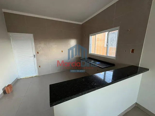 Casa com 250m² 2 quartos e 1 banheiro, à venda, no bairro Conj. Athaide De Souza em Ituverava