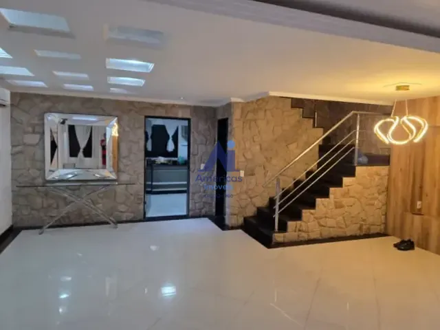 Casa 4 quartos e 6 banheiros, para alugar, no bairro Vargem Pequena em Rio de Janeiro