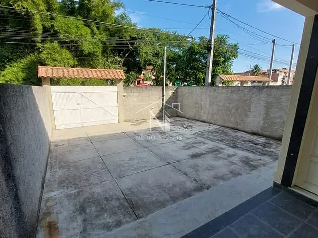 Casa 2 quartos e 1 banheiro, para alugar, no bairro Centro em Maricá