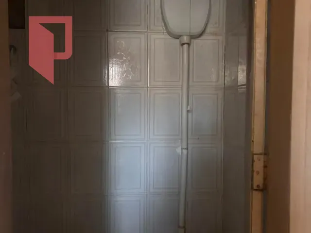 Casa 2 quartos e 1 banheiro, à venda, no bairro Parque Xangri-Lá em Contagem