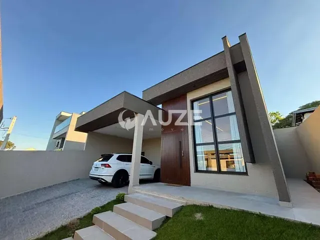 Casa com 234m² 3 quartos e 4 banheiros, à venda, no bairro Uberaba em Curitiba