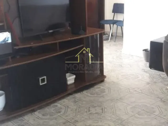 Casa com 220m² 3 quartos e 2 banheiros, à venda, no bairro Parque dos Municípios  em Guaxupé