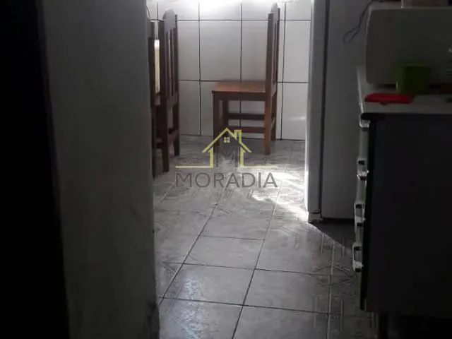 Casa com 220m² 3 quartos e 2 banheiros, à venda, no bairro Parque dos Municípios  em Guaxupé