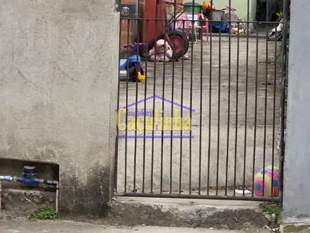 Casa com 706m², à venda, no bairro Parque Santana em Barra do Piraí