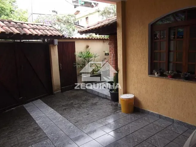 Casa com 127m² 3 quartos e 2 banheiros, à venda, no bairro Jardim D´abril em Osasco