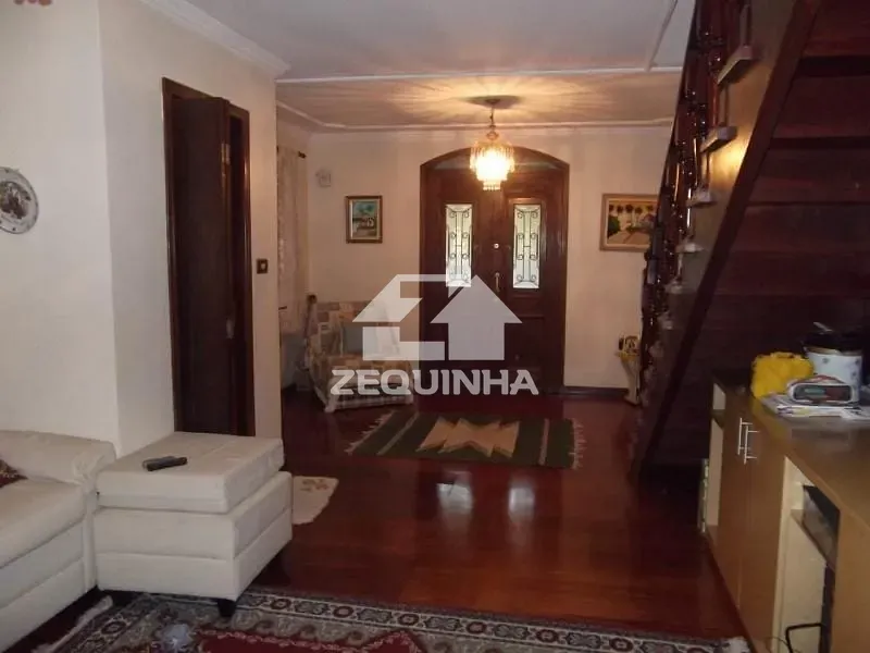 Casa, 3 quartos, 172 m² - Foto 1