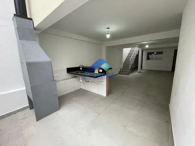 Casa com 125m² 4 quartos e 3 banheiros, à venda, no bairro Jardim das Indústrias em São José dos Campos