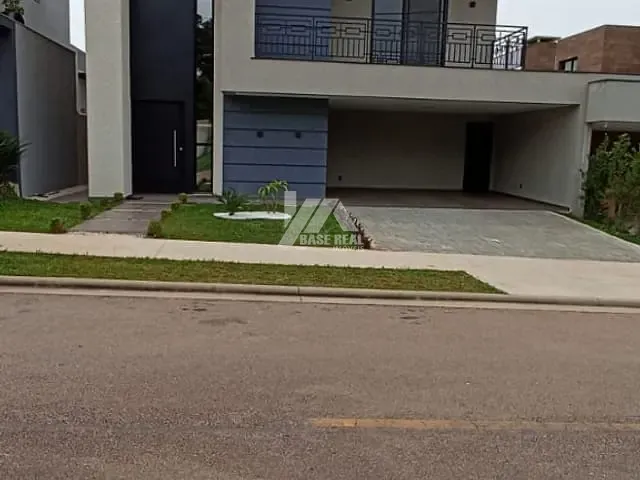 Casa com 251m² 3 quartos e 5 banheiros, à venda, no bairro Jardim Carvalho em Ponta Grossa