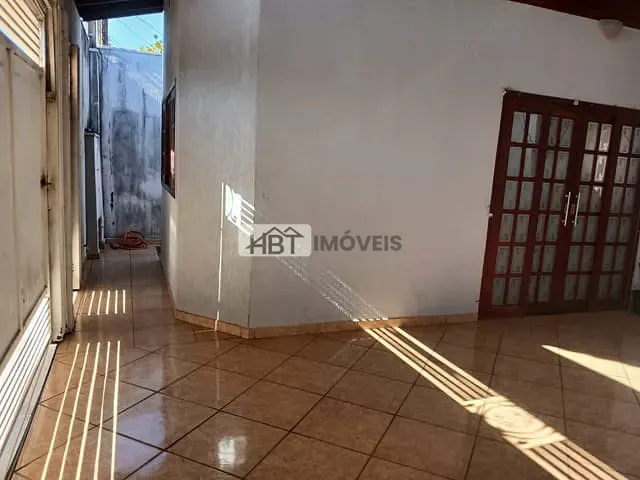 Casa com 176m² 3 quartos e 1 banheiro, à venda, no bairro Jardim Nova Esperança em Bauru