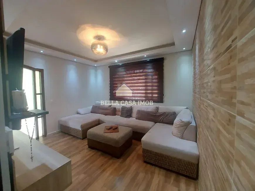 Casa à venda com 3 quartos, 310m² - Foto 2