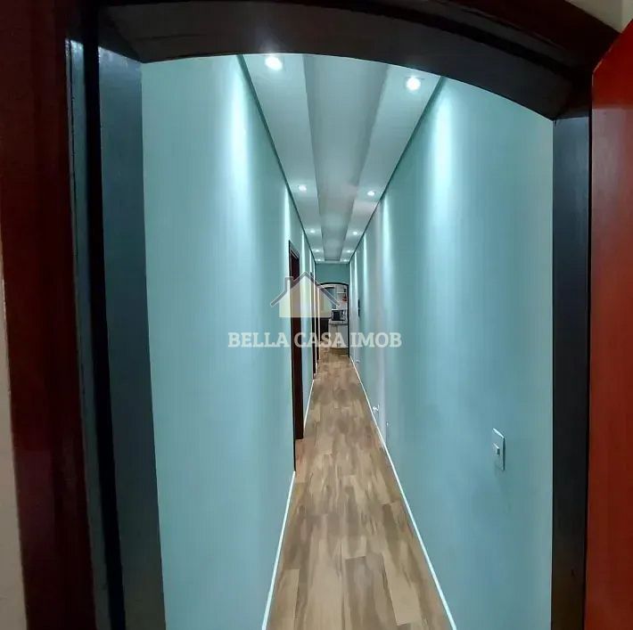 Casa à venda com 3 quartos, 310m² - Foto 7