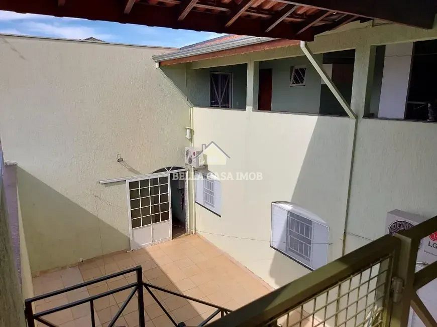 Casa à venda com 3 quartos, 310m² - Foto 22