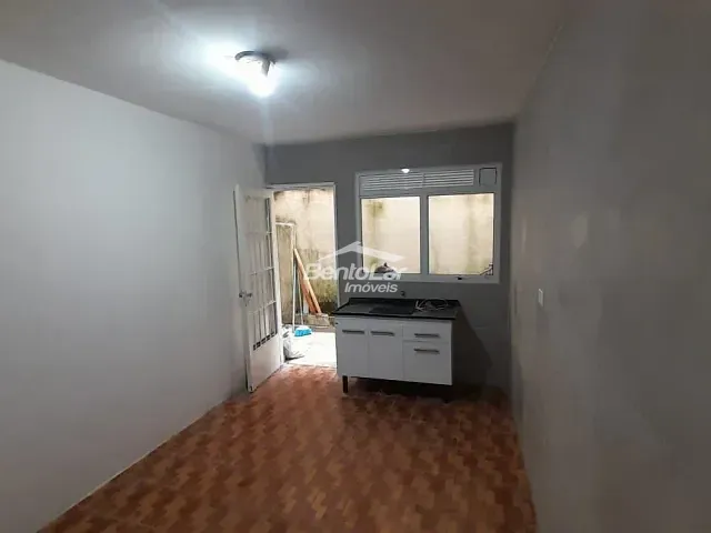 Casa com 26m² 1 quarto e 1 banheiro, para alugar, no bairro Jardim Leonor Mendes de Barros em São Paulo