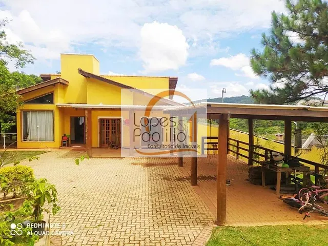 Casa com 1250m² 4 quartos e 4 banheiros, à venda, no bairro Loteamento Jardim Solares em Atibaia