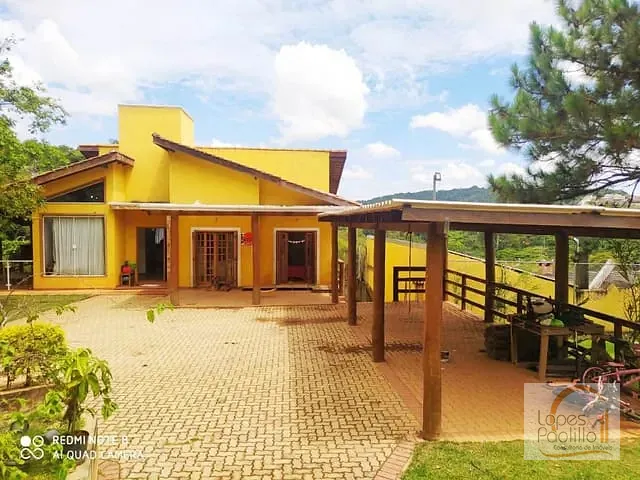 Casa com 1250m² 4 quartos e 4 banheiros, à venda, no bairro Loteamento Jardim Solares em Atibaia
